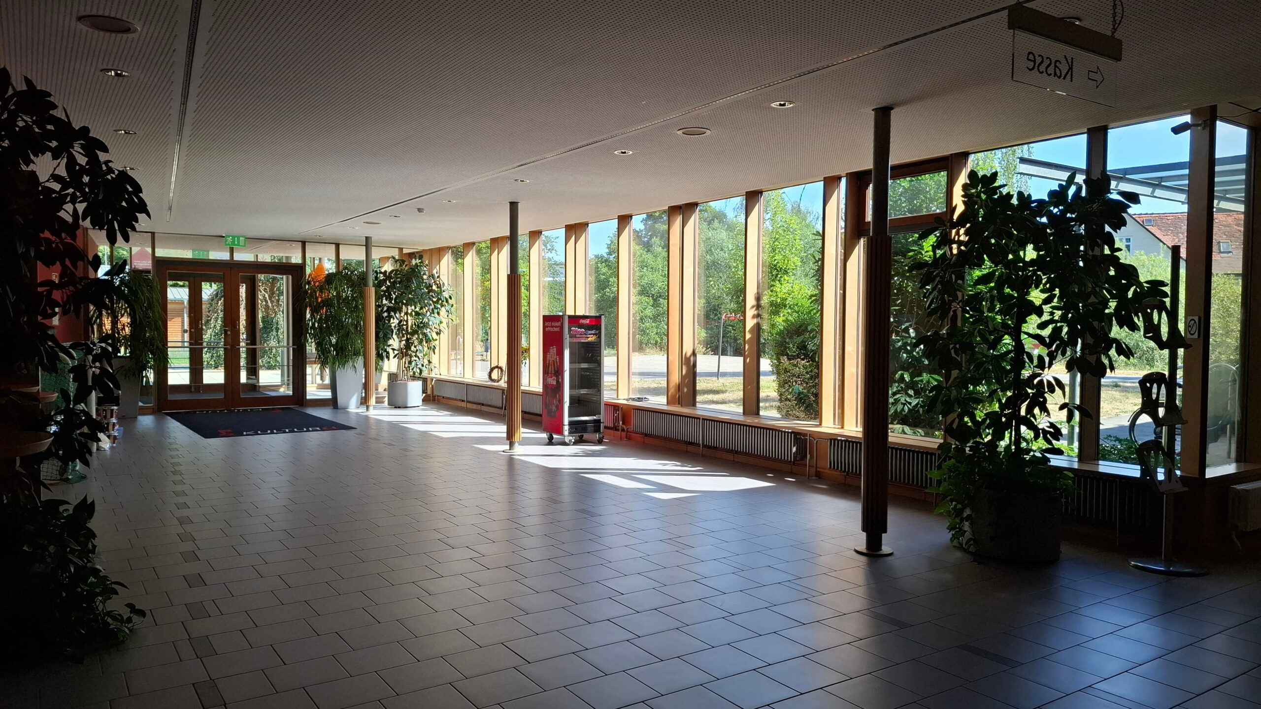 Garderobenfoyer2